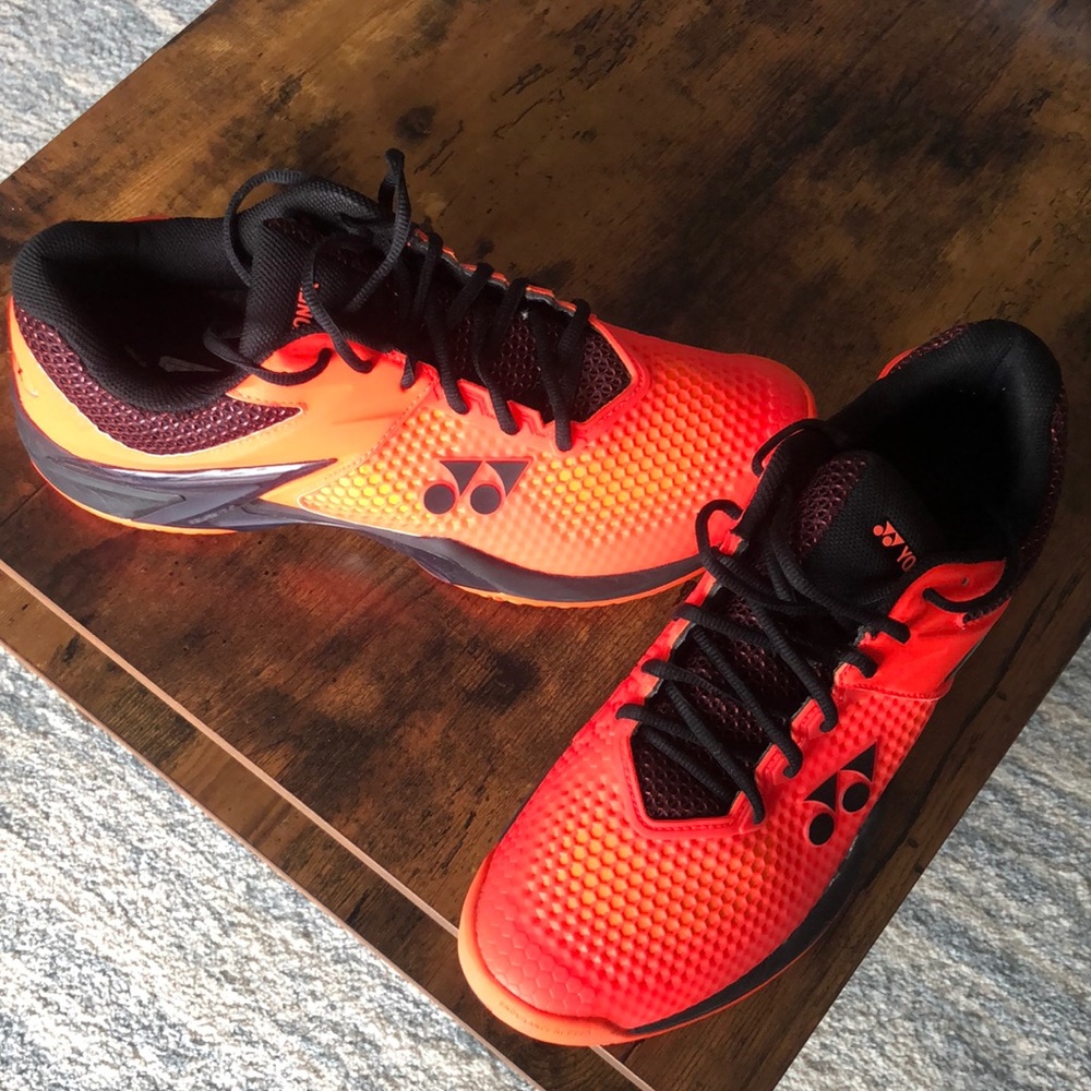 Yonex Tennis shoes